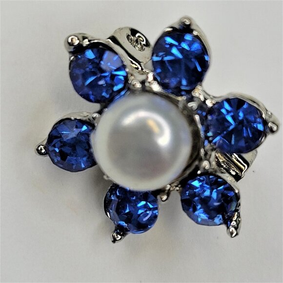 Blue Fashion Crystals and Pearl Flower Brooch Pin - Picture 7 of 7